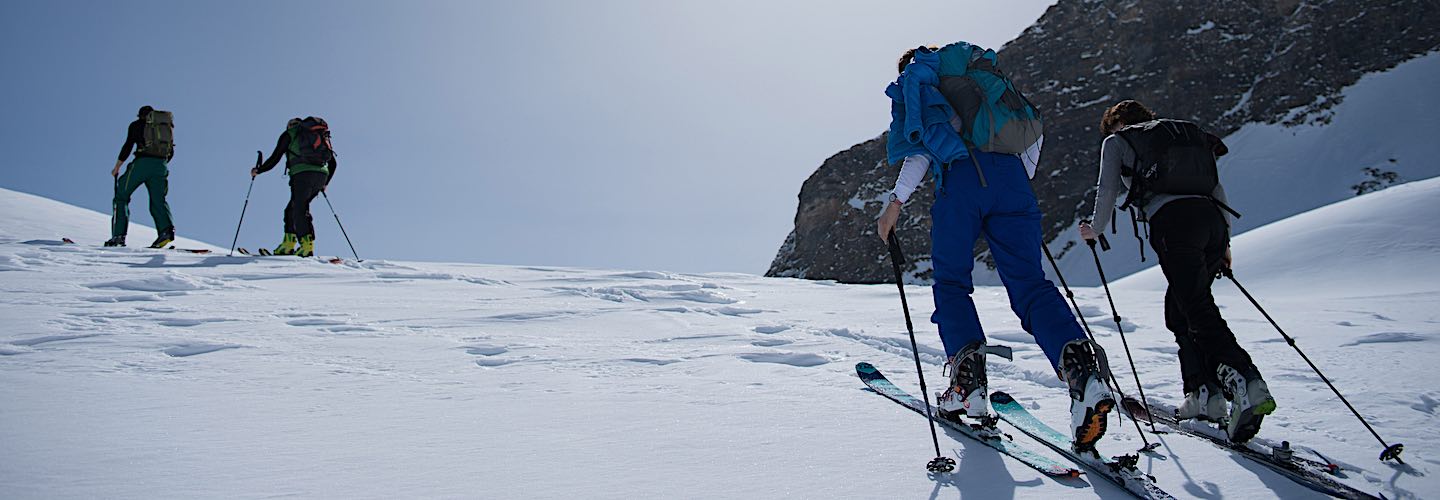 Free ski touring